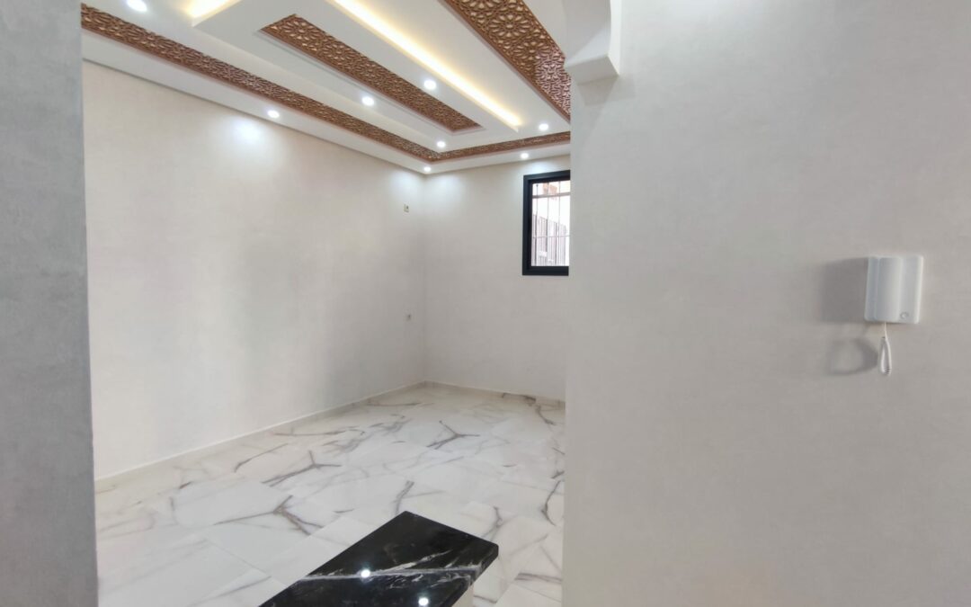 *Appartement 71m2 à Mhamid 9