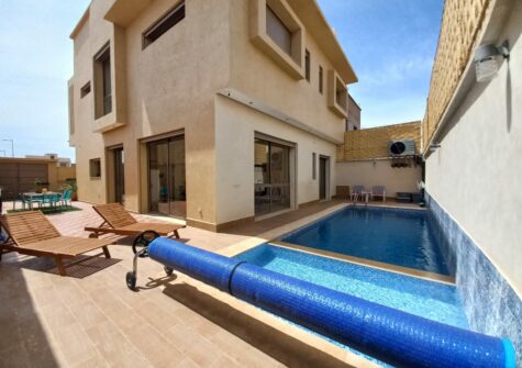 Villa 5 chambres piscine privée sur route d’Amizmiz