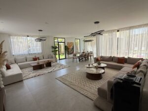 WhatsApp Image 2025-08-30 at 21.20.44 (3)