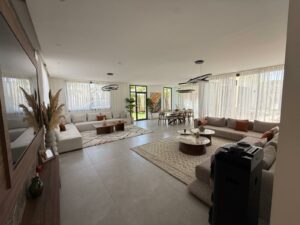 WhatsApp Image 2025-08-30 at 21.20.44 (4)