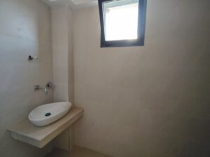 WhatsApp Image 2025-09-15 at 19.15.15