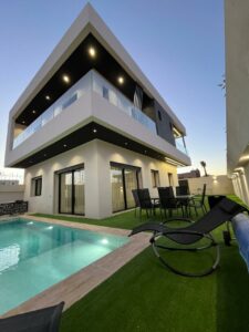 WhatsApp Image 2025-05-22 at 00.43.53 (1)