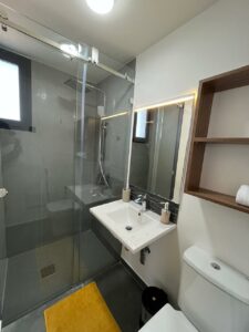 WhatsApp Image 2025-05-22 at 00.43.55 (2)