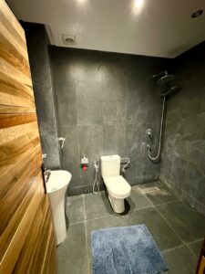 WhatsApp Image 2025-10-13 at 10.31.41 (1)