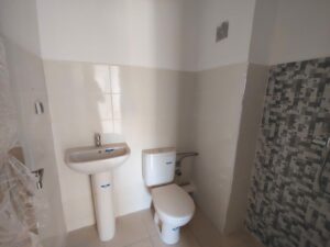 WhatsApp Image 2025-10-29 at 23.41.21 (3)