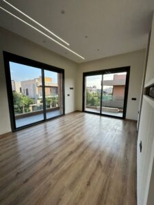 WhatsApp Image 2025-11-10 at 00.32.22