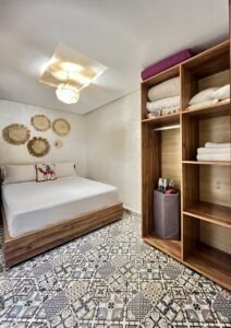 WhatsApp Image 2025-11-12 at 00.51.31