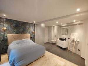 WhatsApp Image 2025-11-18 at 21.30.24 (4)