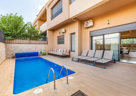 Villa meublée 4 chambres avec piscine en résidence sécurisée à Sidi Ibrahim (Marrakech)