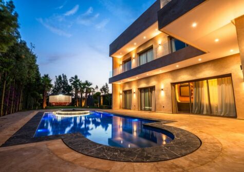 Villa meublée 7 suites avec grande piscine à route d&rsquo;Ourika km 18 (Marrakech)
