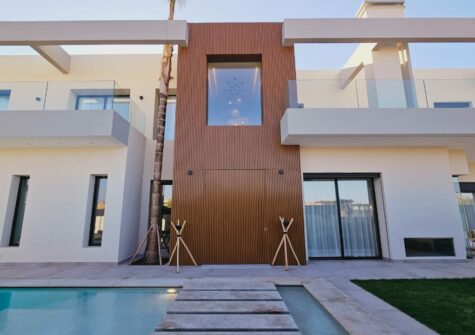 Villa de luxe meublée 5 suites dans résidence sécurisée à Route d&rsquo;Ourika