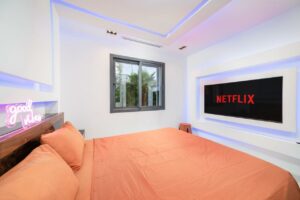 WhatsApp Image 2025-12-21 at 20.00.32