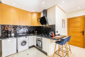 WhatsApp Image 2025-12-21 at 23.39.05 (2)