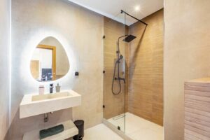 WhatsApp Image 2025-12-21 at 23.39.05