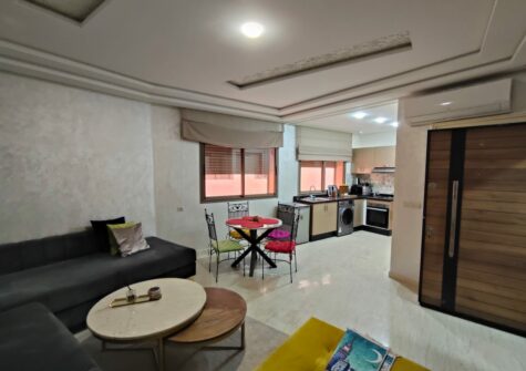Studio meublé 1 chambre en immeuble moderne à route de Casablanca