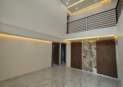 *Duplex 4 chambres en immeuble tout neuf et sécurisé à Targa