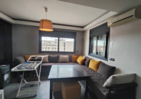 Duplex meublé 3 chambres en immeuble sécurisé avec terrasse à Route de Casa (Quartier Issil)