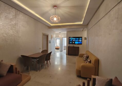 *Appartement meublé 2 chambres en résidence sécurisée avec piscine et jardin à Targa