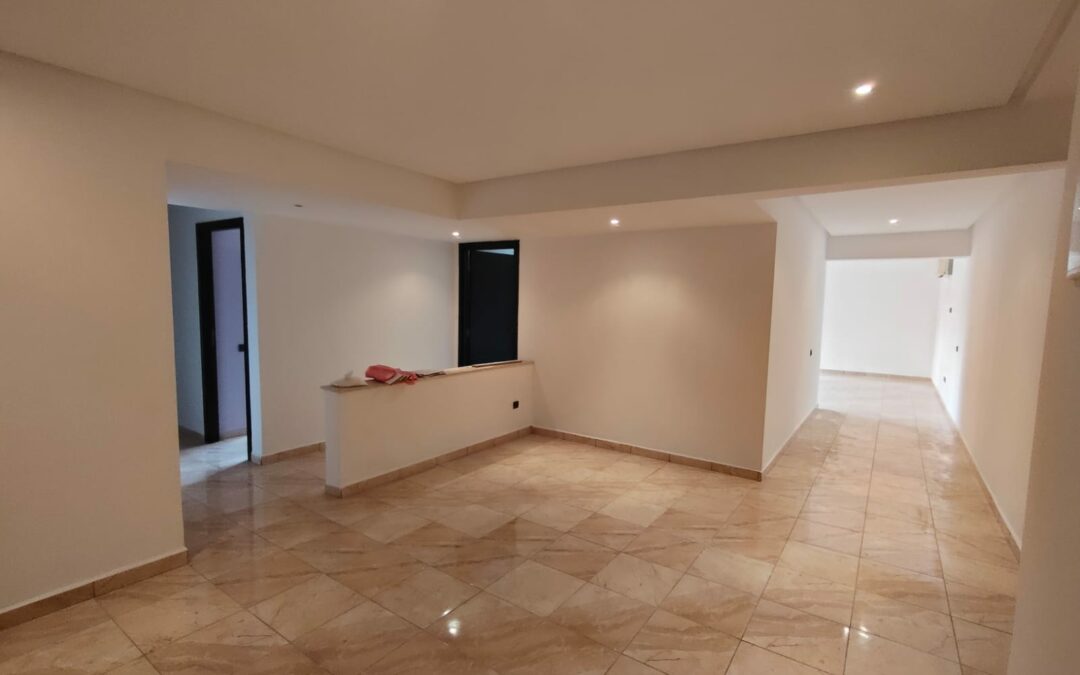 Appartement spacieux 3 chambres en résidence sécurisée avec piscine et jardin à route d&rsquo;Essaouira