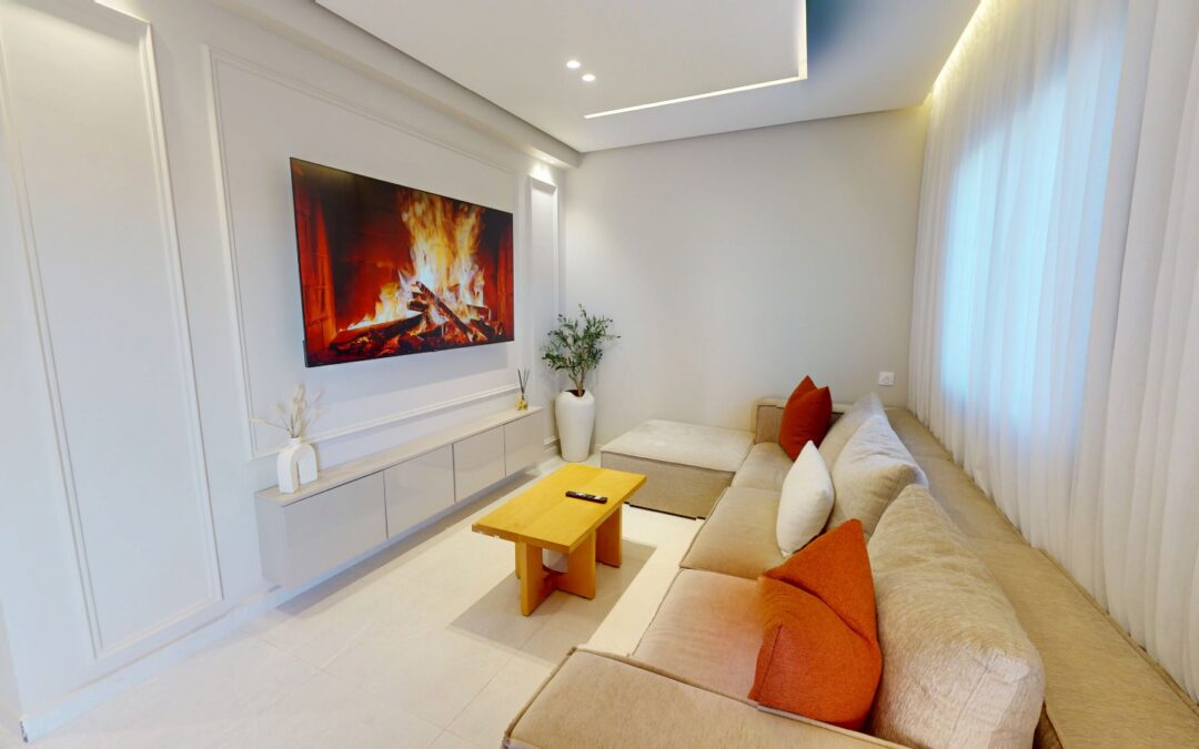 *Appartement 3 chambres avec une grande terrasse à Tanger