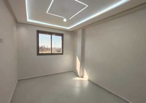 Appartement neuf 3 chambres en immeuble neuf à route de Targa