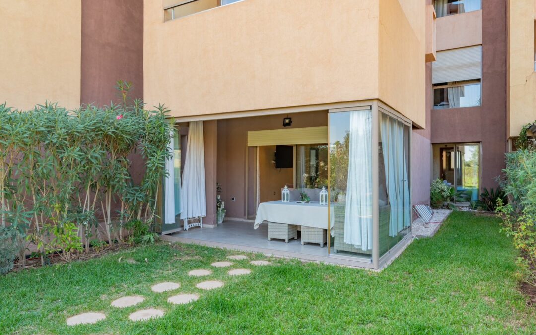 Appartement rez-de-jardin meublé 3 chambres en résidence sécurisée avec piscine à Prestigia