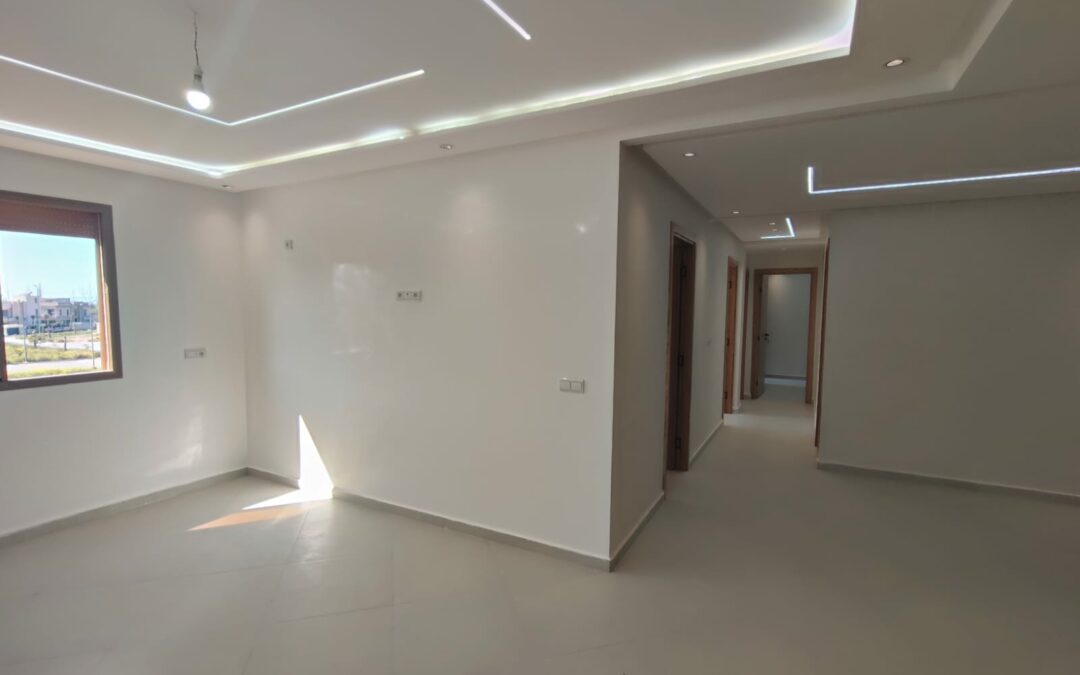 *Appartement moderne 3 chambres en immeuble neuf à route de Targa