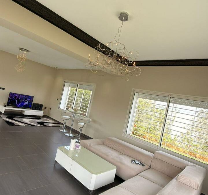 Villa R+1 à Jawharat Tamaris 2 (Casablanca)