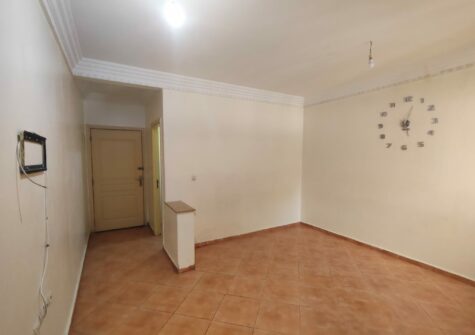 *Appartement vide 2 chambres en résidence sécurisée sans piscine à route d&rsquo;Essaouira