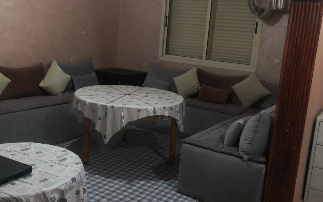 *Appartement vide 2 chambres en résidence sans piscine à route d&rsquo;Essaouira