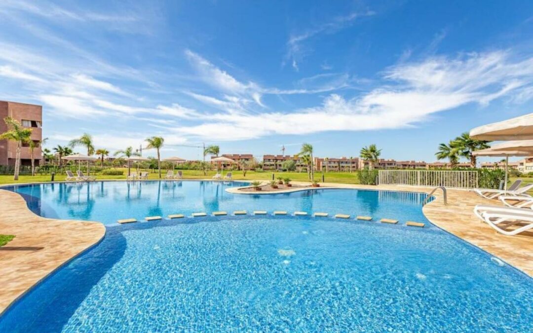 Appartement meublé 2 chambres en résidence sécurisée avec piscine et golf à Prestigia