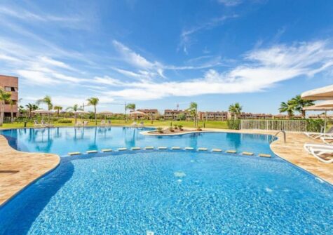 Appartement meublé 2 chambres en résidence sécurisée avec piscine et golf à Prestigia