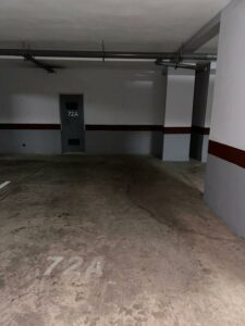 092704_879910437238931