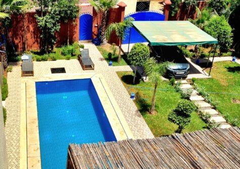 *Villa meublée 4 chambres avec piscine privée sans vis-à-vis sur route d&rsquo;Ourika km30