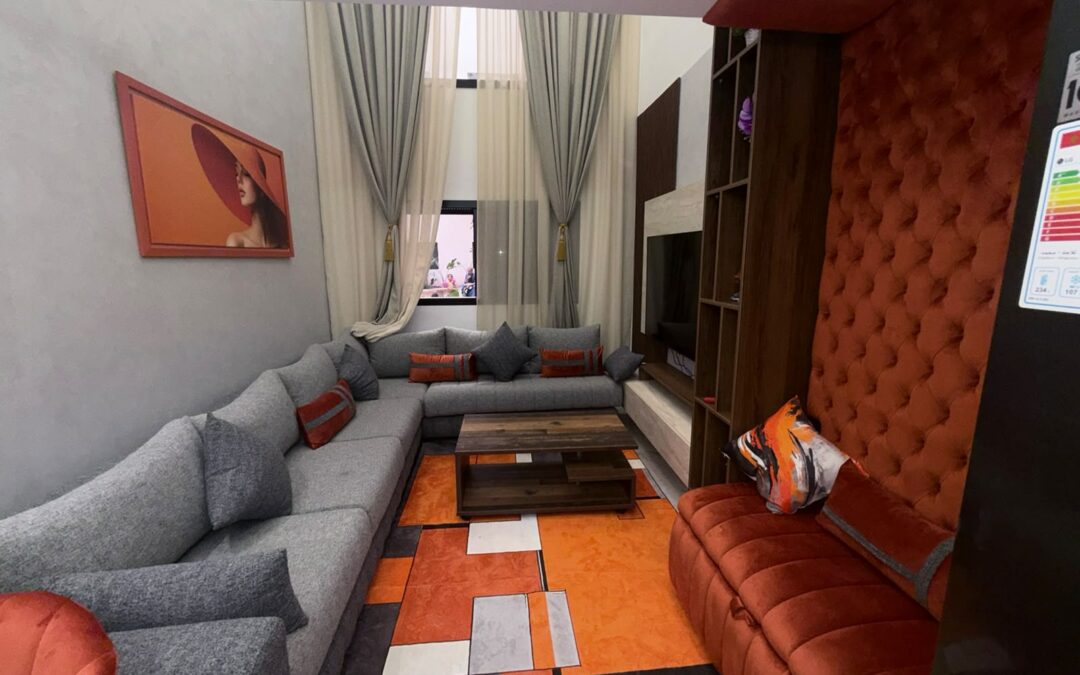 *Duplex meublé 3 chambres en immeuble neuf avec piscine à Hivernage 2