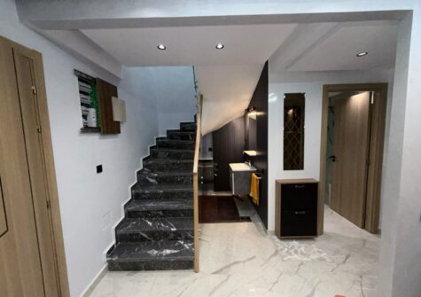 *Duplex meublé 3 chambres en immeuble avec piscine à Hivernage 2