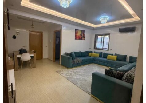 Appartement meublé 2 chambres en résidence sécurisée avec piscine et jardin à Route de Targa