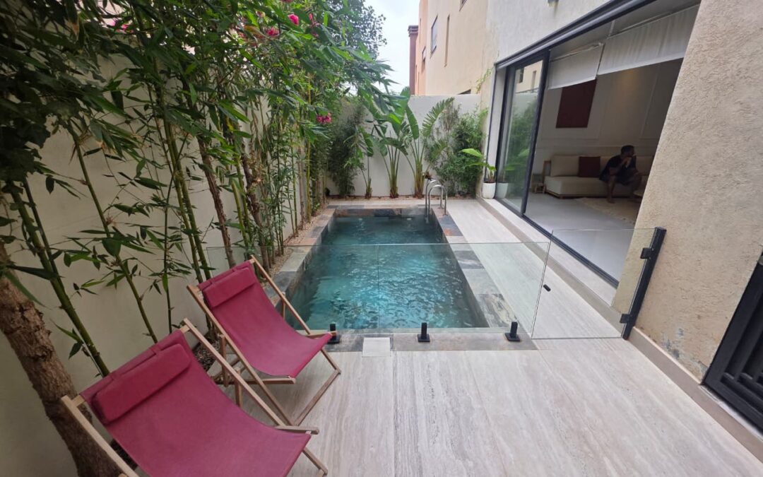 Villa meublée 4 suites avec piscine privée à route d&rsquo;Amizmiz km8